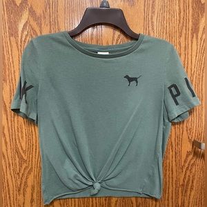 Victoria’s Secret PINK Women’s Small Green Tshirt
